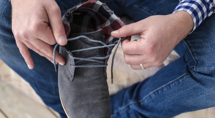 Як відновити замшеве взуття в домашніх умовах